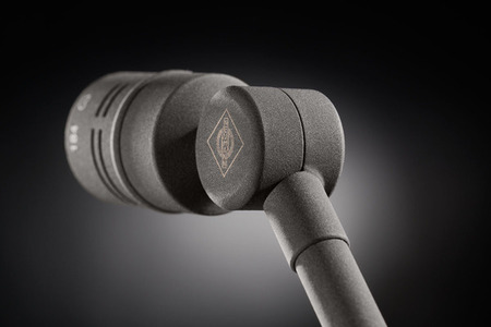 KK_120_+_KM_Dx1_desktop_KM-A-D-Macro-01_Neumann-Miniature-Microphone-System_G