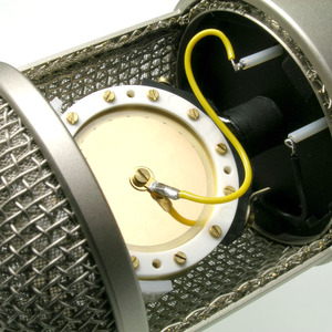 KMS-150_Neumann-Stage-Microphone_H