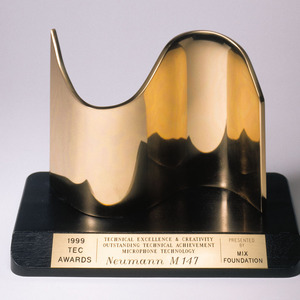 KMS-150_Neumann-Stage-Microphone_H