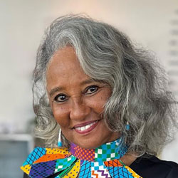 Elaine Lee