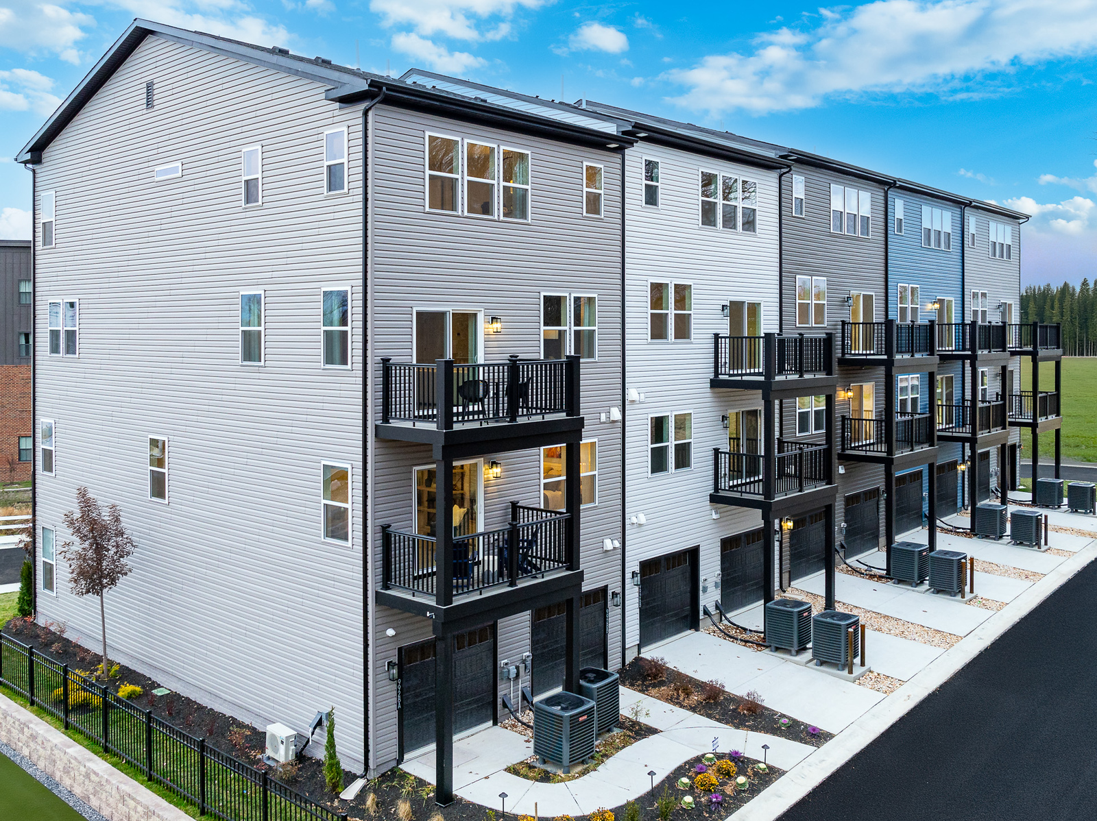 2-story condo rear exteriors