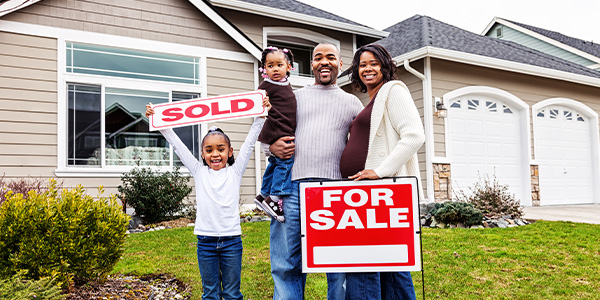 The Housing Market Begins to Thaw as More Homes Go Under Contract