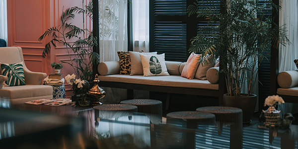 What is Resortcore? A Home Design Trend to Relax into This Summer Image