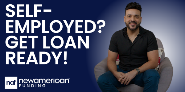 New American Funding's Raulyer Hernandez smiles as he sits in a chair.