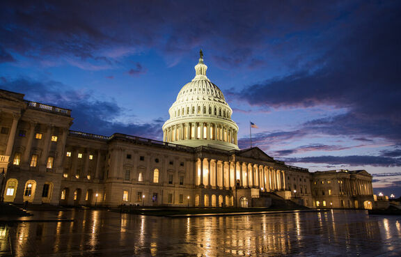 Us capitol building at twilight