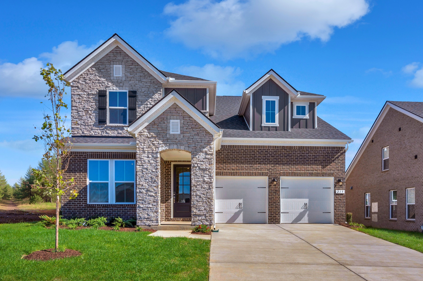 Weston French Country M Exterior