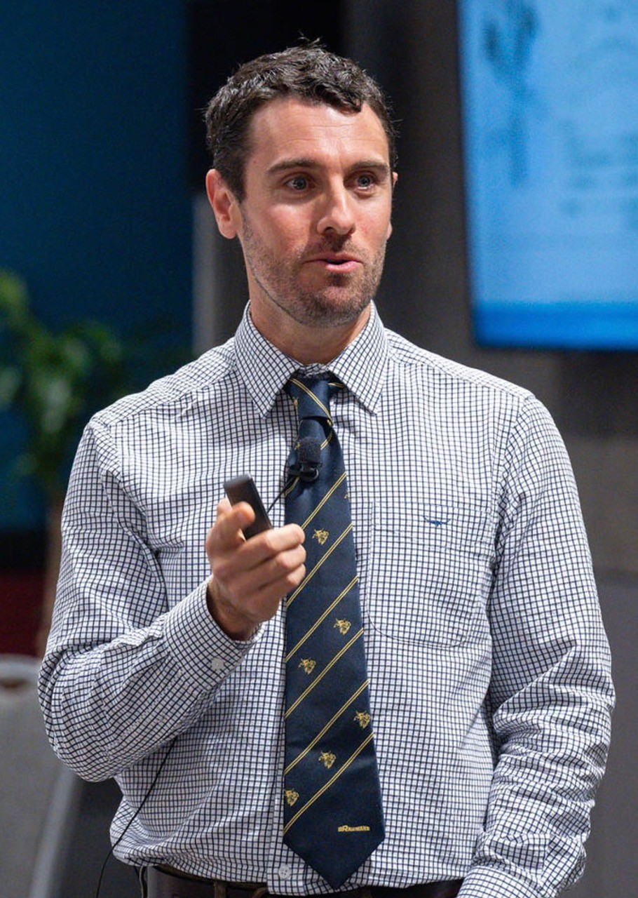 Photo of Dr Xavier Schneider.