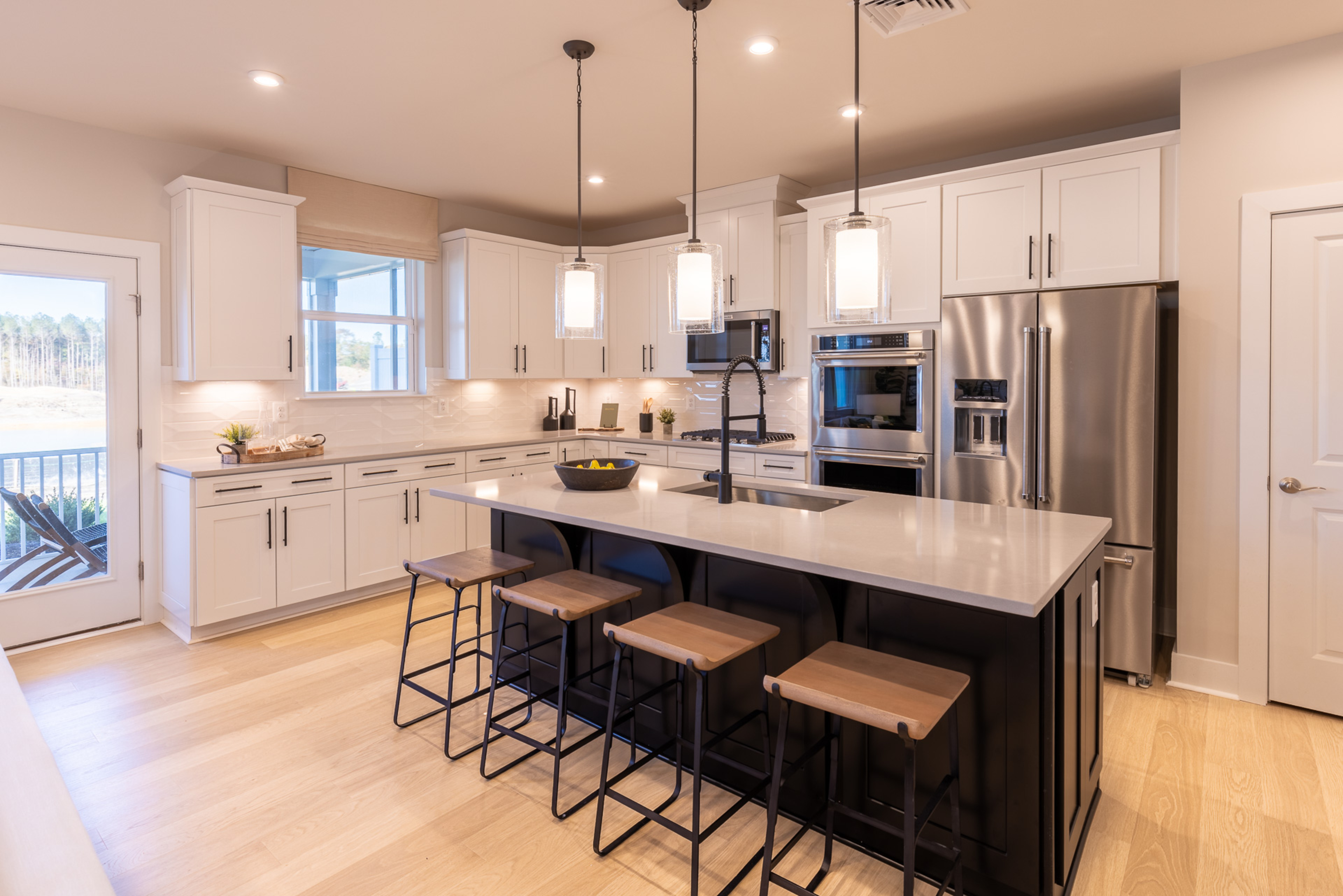 a8841272-c1c3-41f6-b46c-11fdc87a2a77