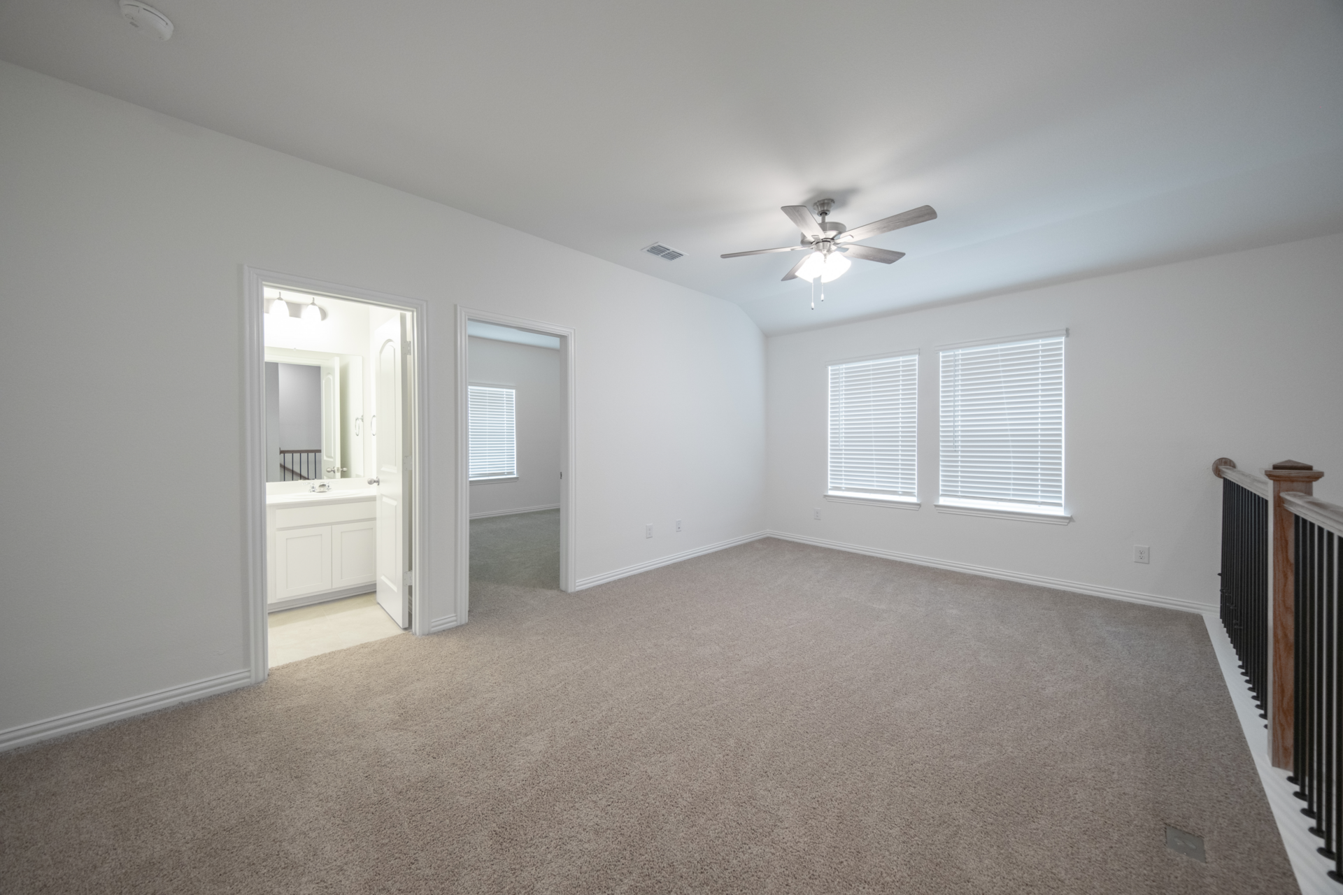 acbf9e91-e558-4d86-b1e8-13cb45ccd2be