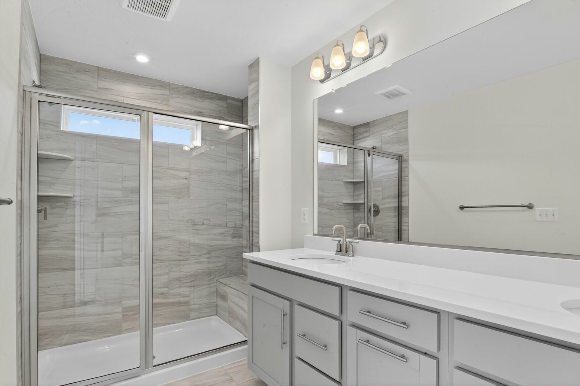 af8d5b2c-6bdf-4af5-b29c-abaa301e7df2