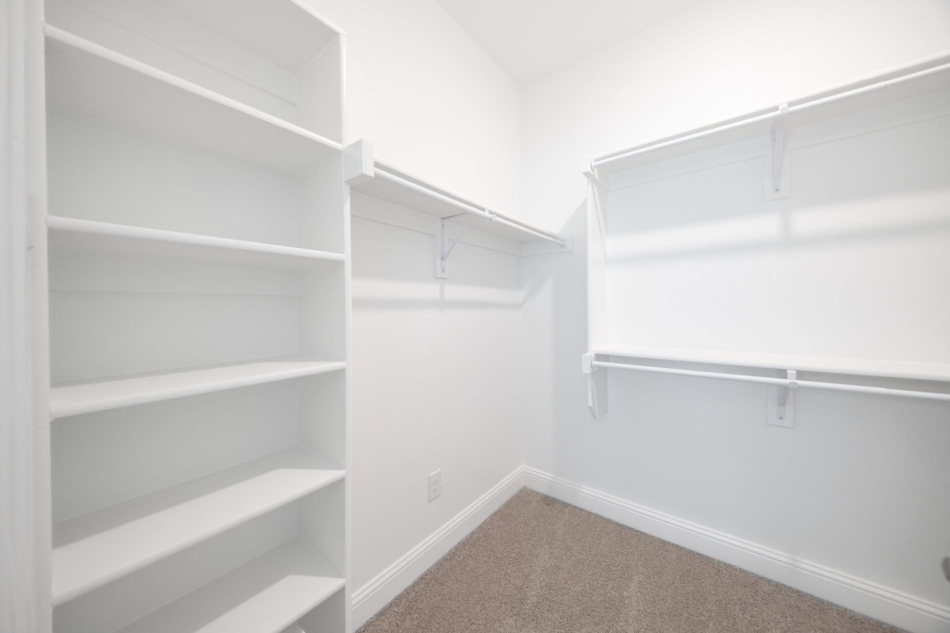 afe1002a-a592-49a2-80b4-2ba9536b0c53