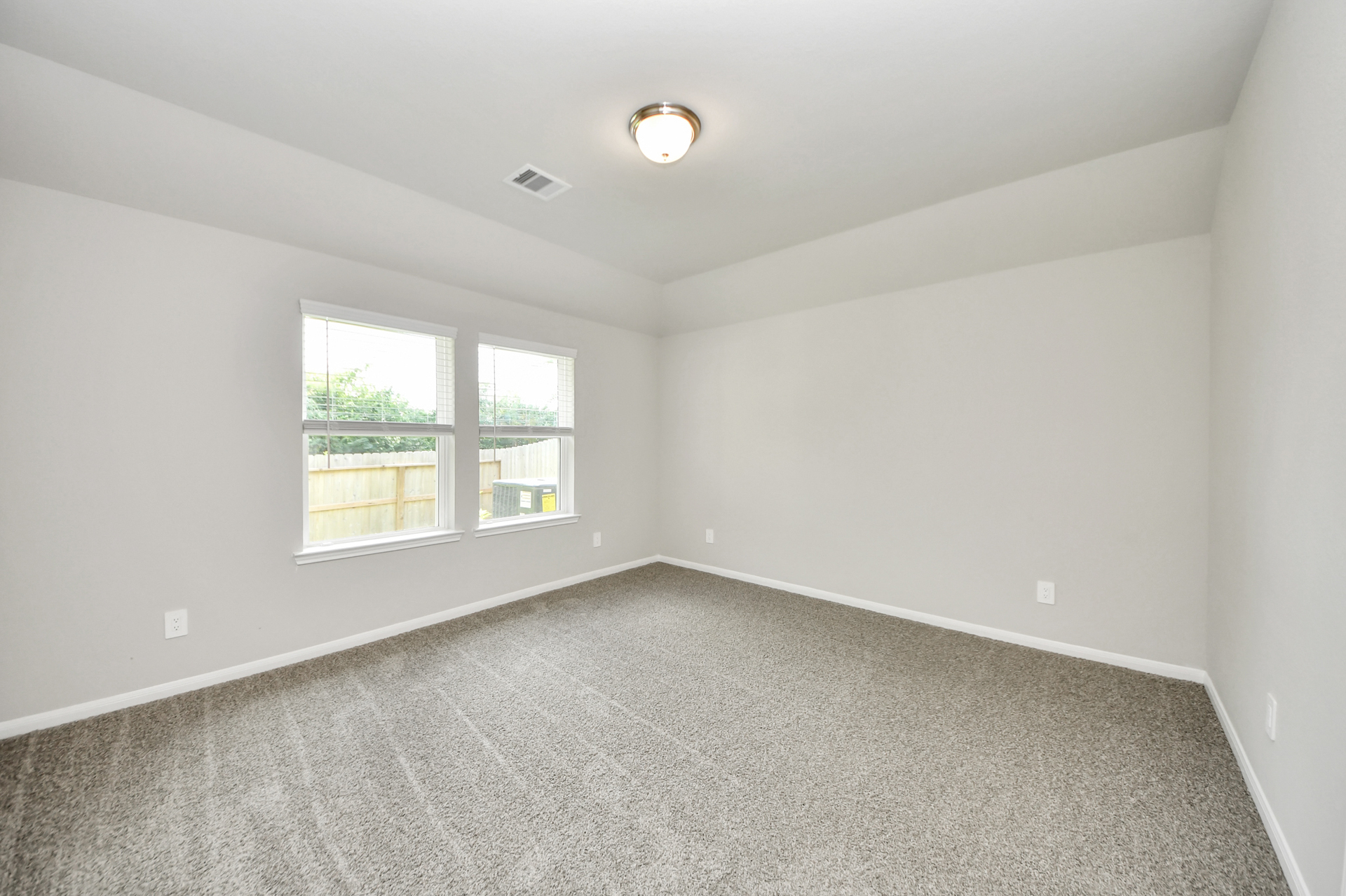 b025d4a9-98ff-49ec-93ec-e78565a568d1