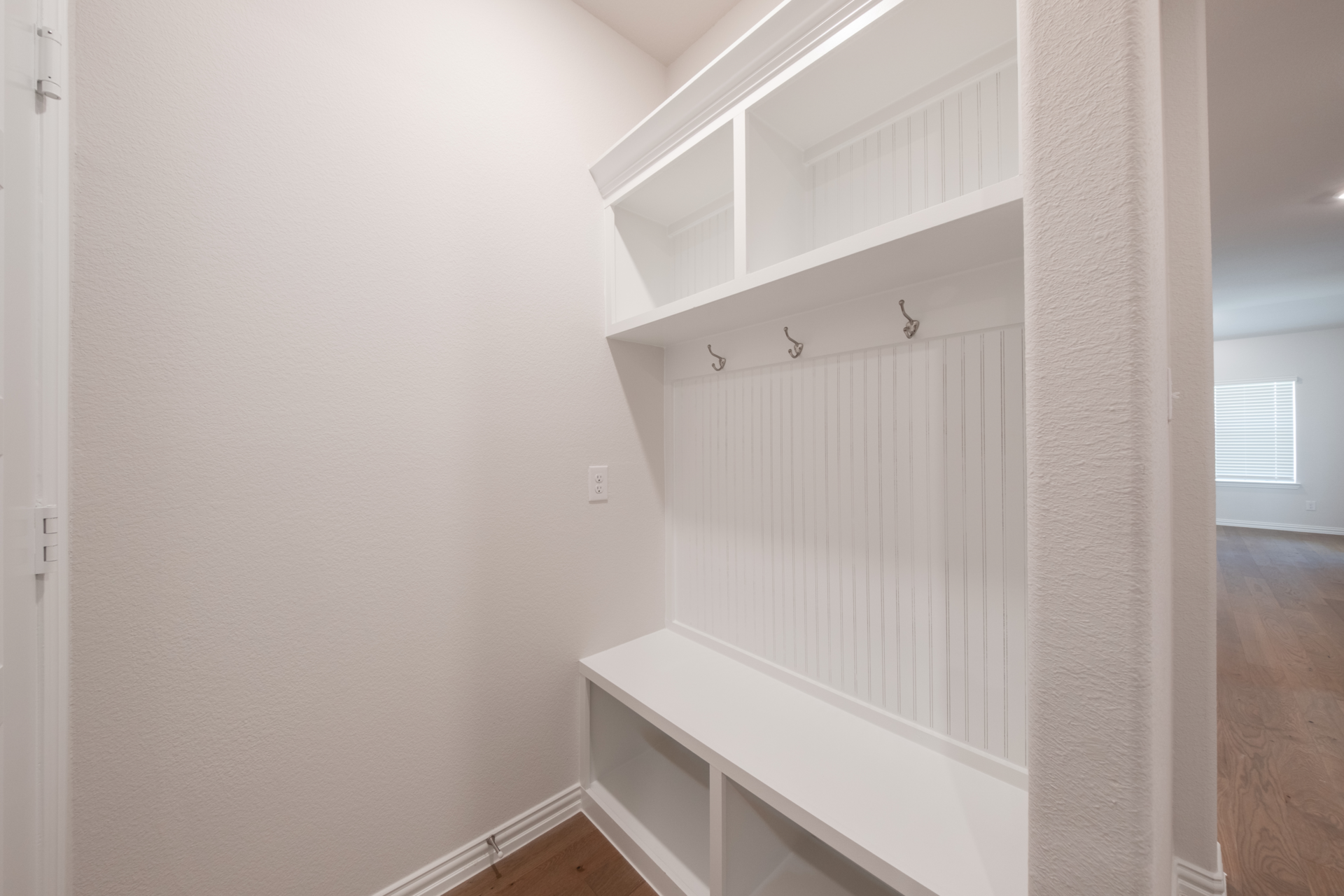 b111852b-7dae-4bcb-8a76-cc20ac1da79f