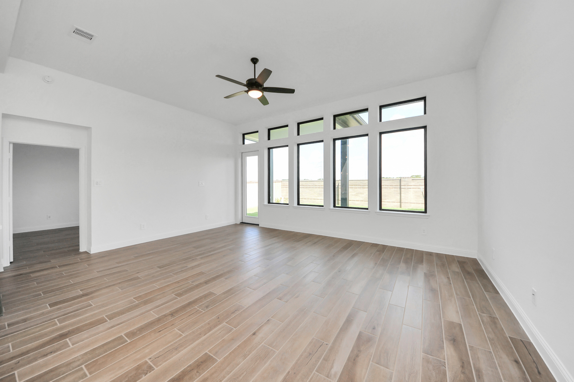 b11c2294-7fb5-4fa1-9583-4bef58135c0e