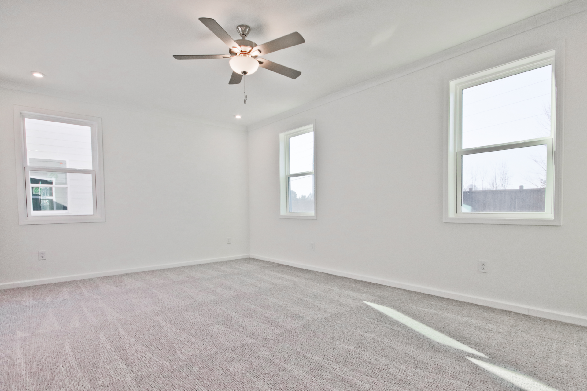 b23eeb1f-c987-4056-bf85-4edf8c9706e4