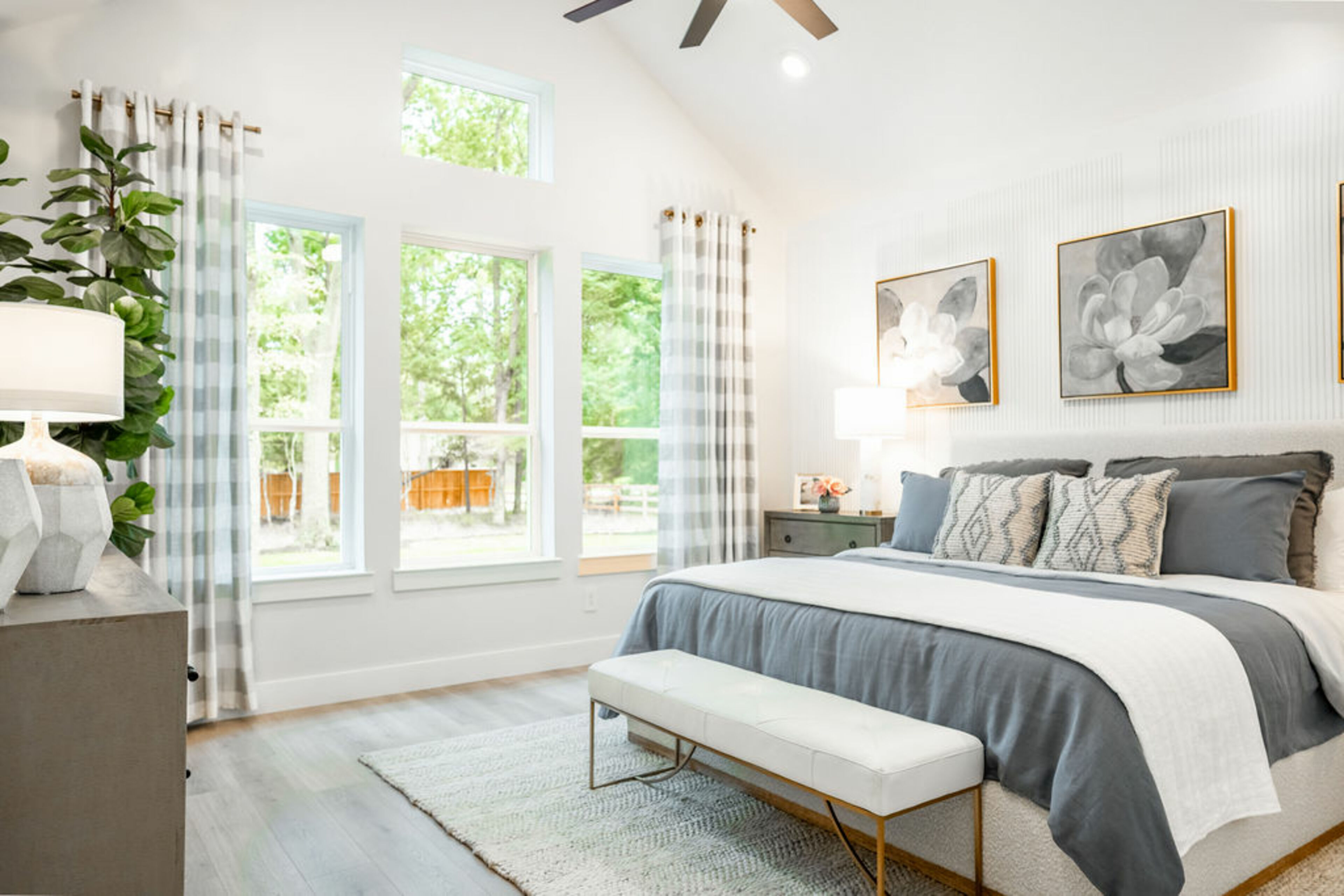 b7719c72-ff62-4579-89c6-63bca25946e2