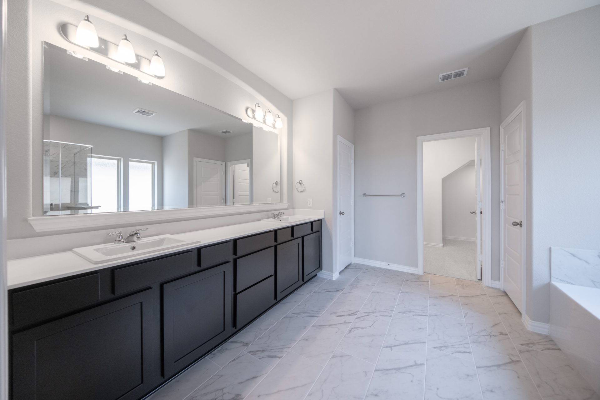 b90bf36d-1748-439e-aa0e-2fdbc7c3d4d8