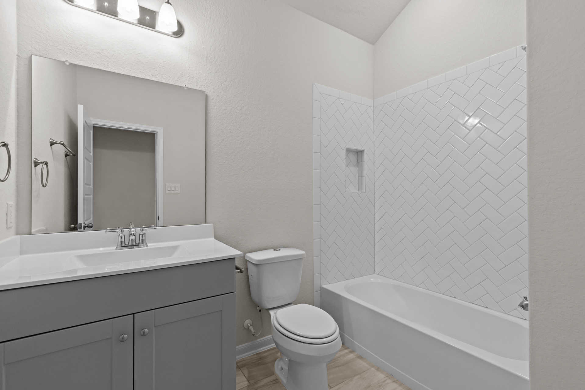 bc8d94ae-2c74-41d0-9b77-9633aa3d283c