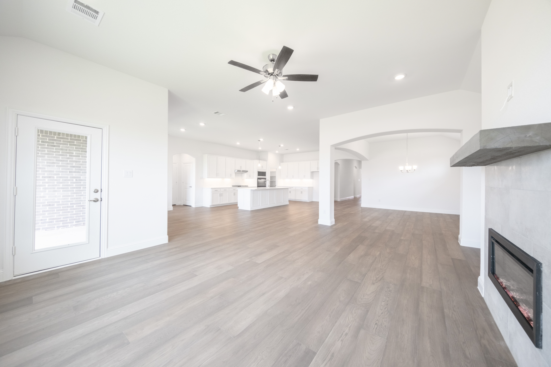 befe7c72-7dea-4e3e-a3e9-d7e9bbccf98f