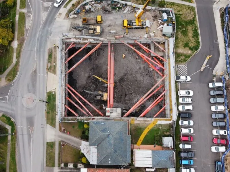 Aerial view of hydraulic struts