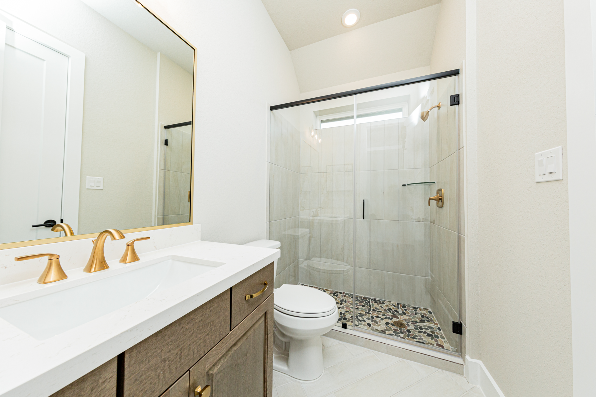 c01a4a94-fbdc-40a6-b30c-2be68352b6a1