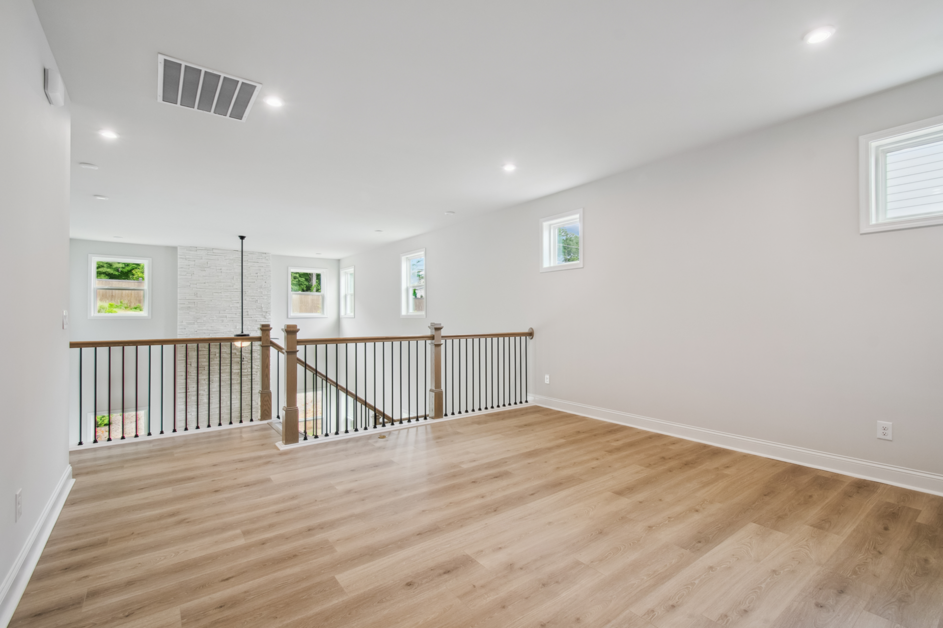 c059a5bf-d007-40bd-937a-634a5f81921a