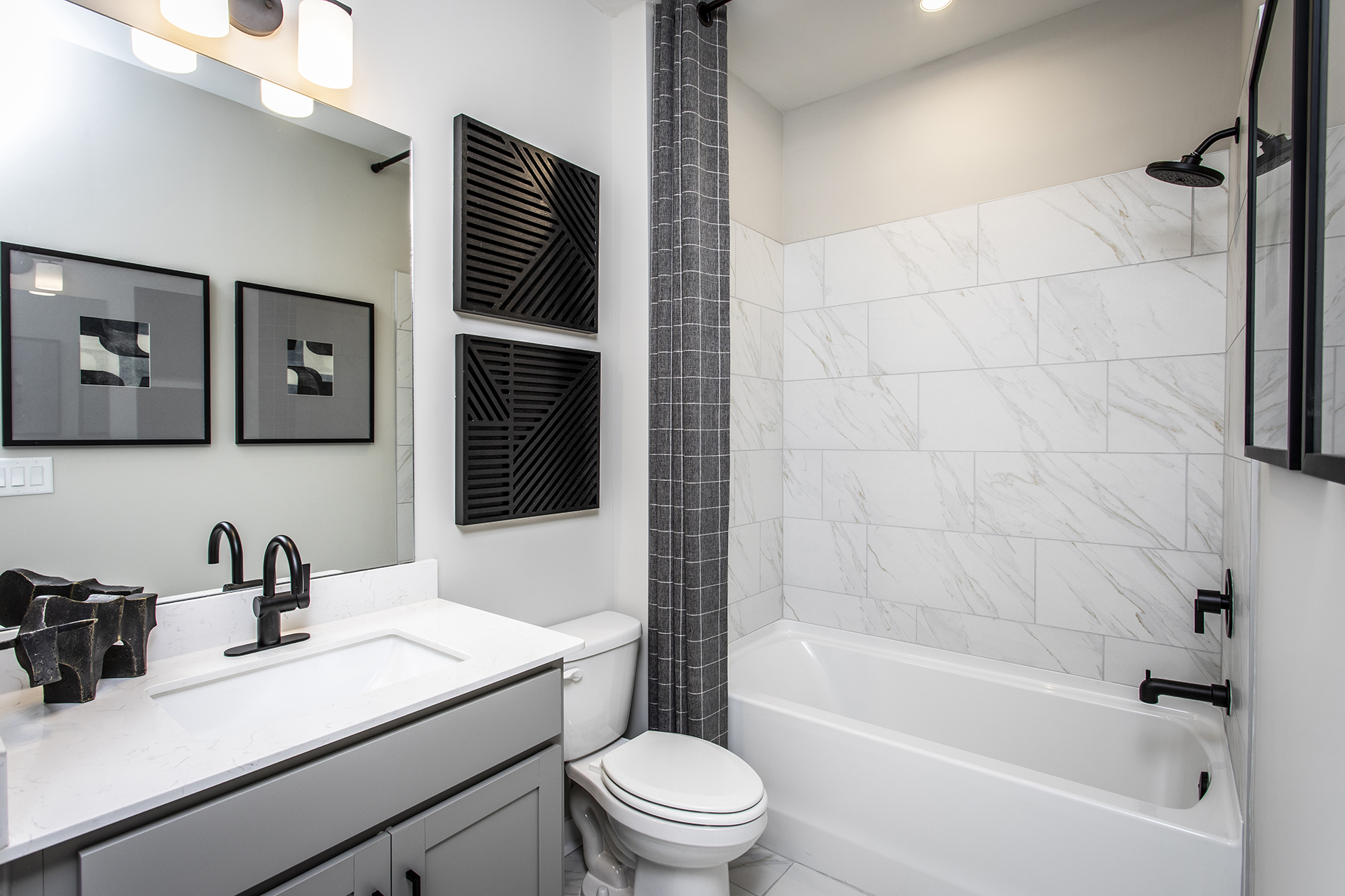 c328f89d-980a-400e-af14-d35fbea4b26e