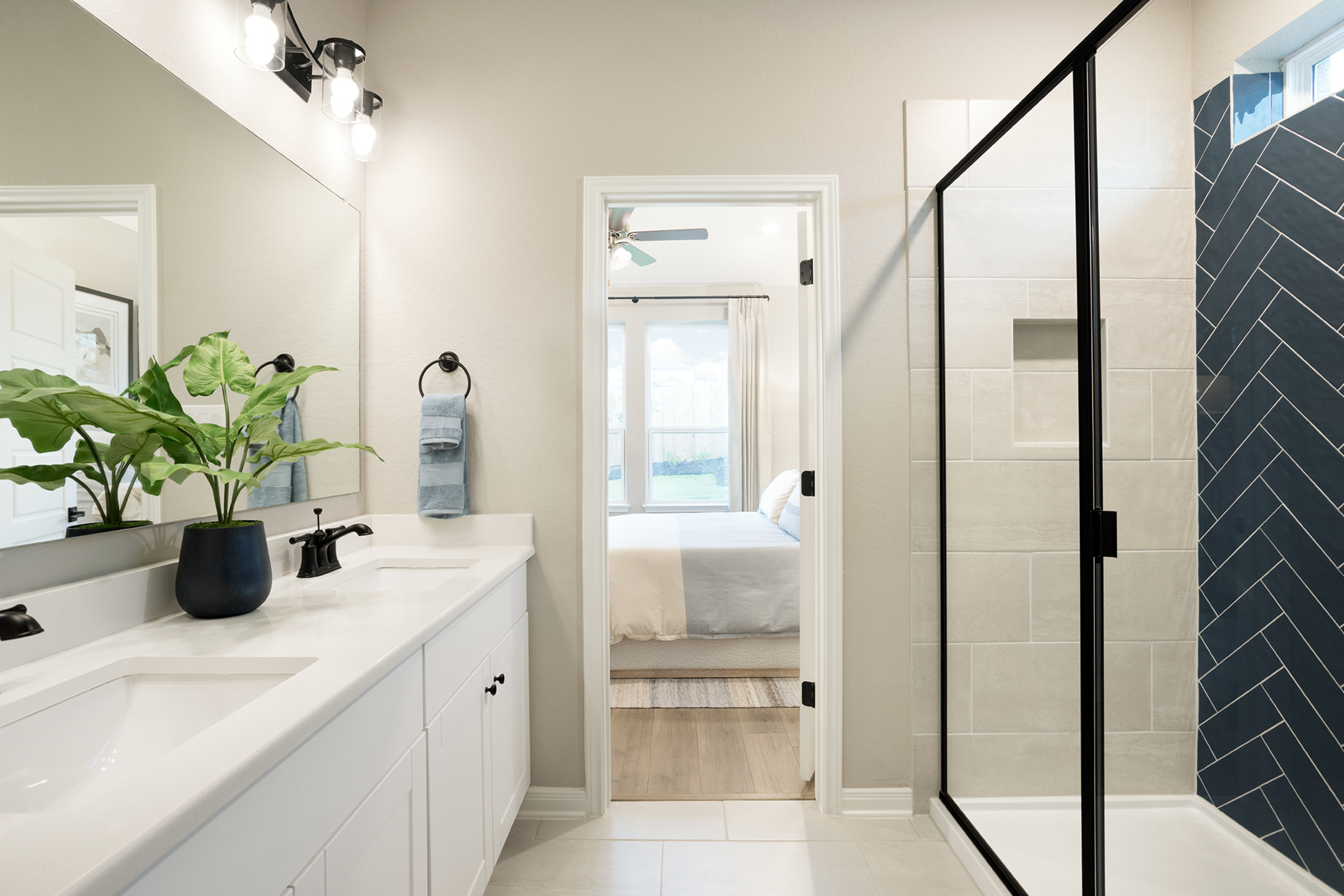 c3b4da92-27ee-4ca3-923a-6824945d95ee