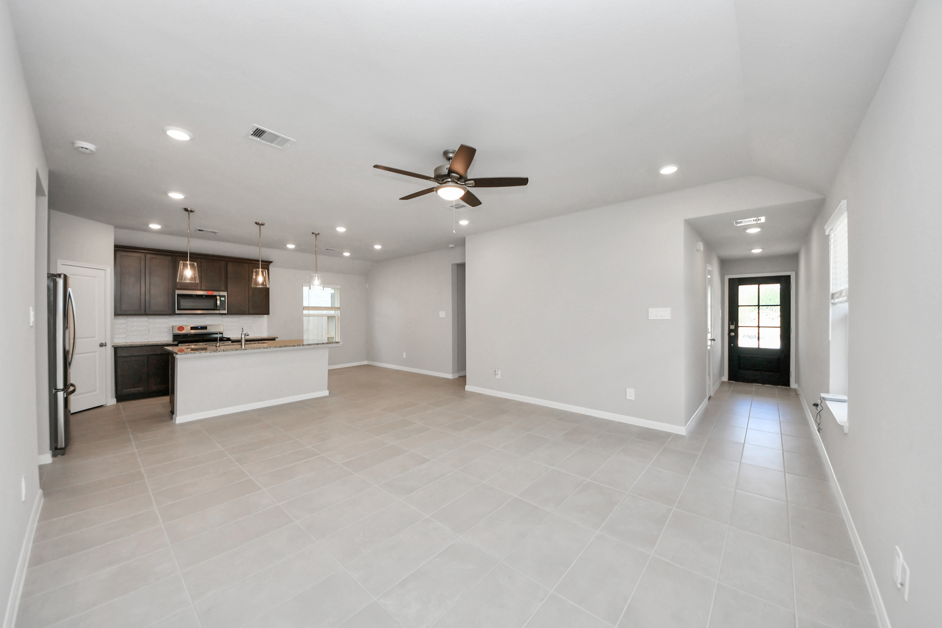 c8df3dae-5a95-4d64-b74d-2633a838ad67