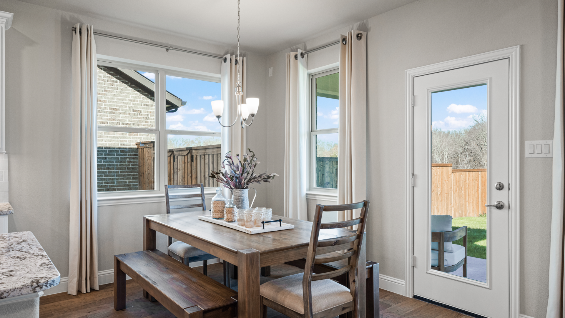 ce7080f5-d39a-4f81-b0f2-58756c6f25c6