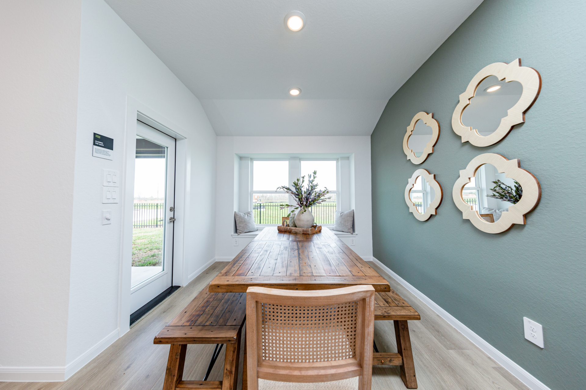 ceb1e85a-96de-4232-a556-e205e00132dd