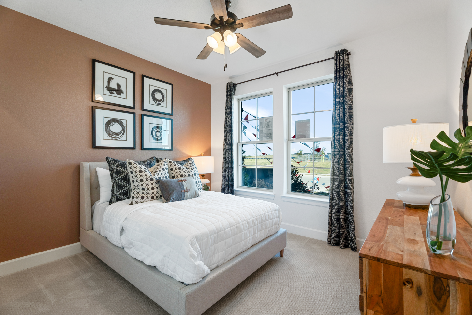 ceb52c5e-1356-47ed-ab7a-e6bf63a83371