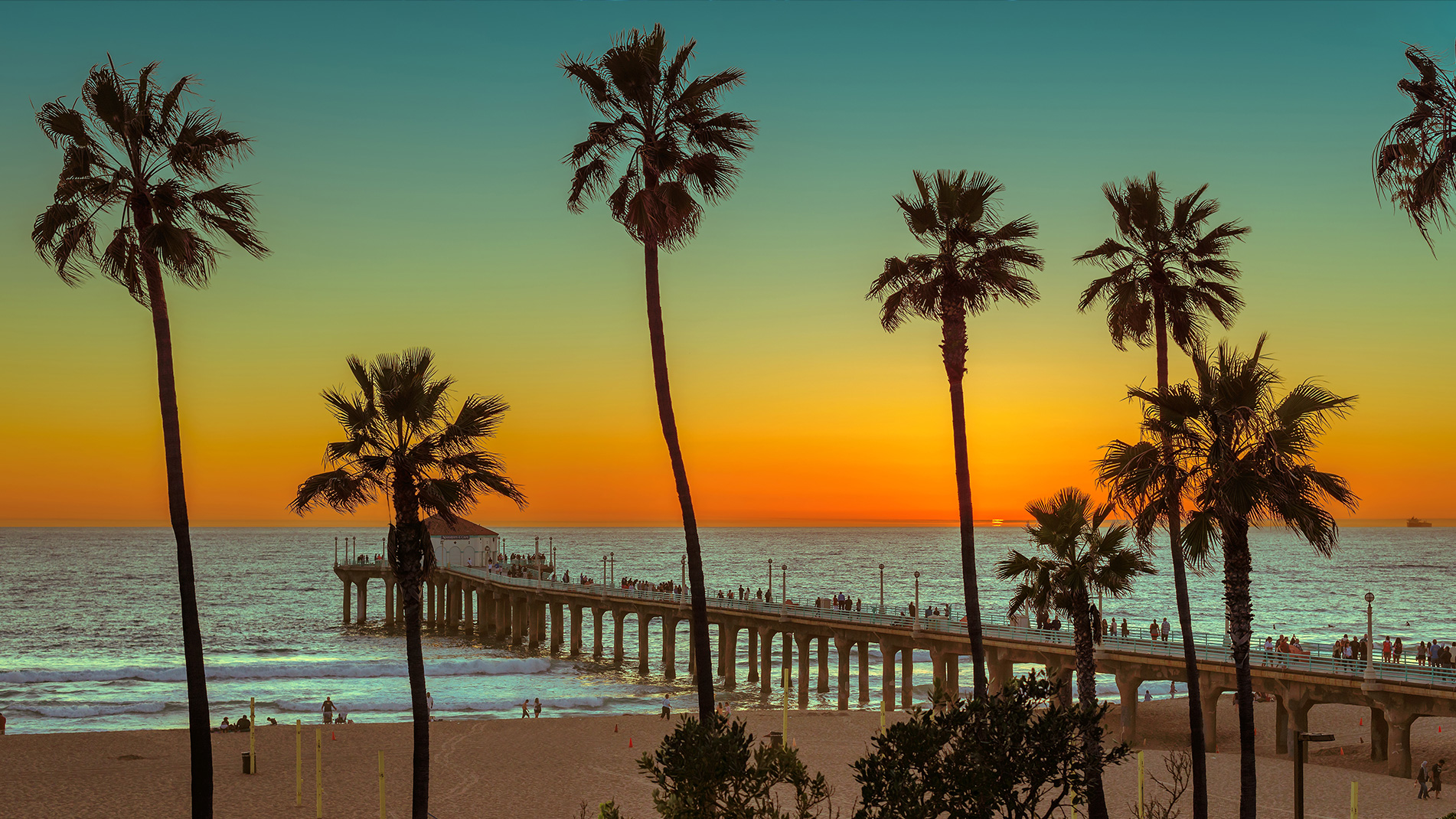 content-media-row_1990.jpg Our Story - Manhattan Beach