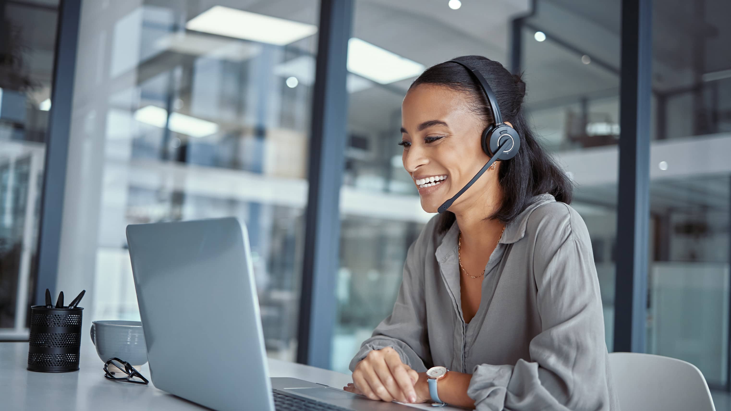 customer-service-and-engagement-mobile.jpg
