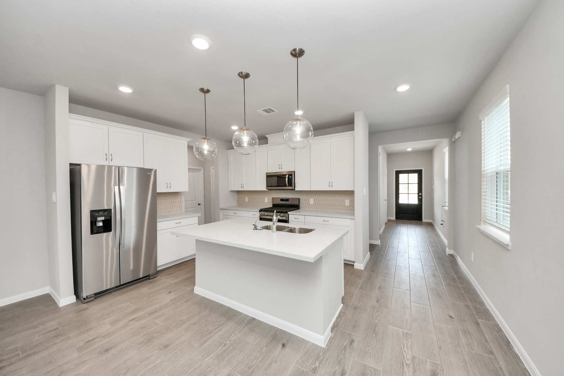 d0f1f2d8-bb3b-4f33-ae90-841530325ffd