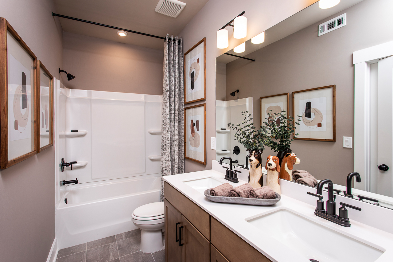 Tifton II Secondary Bath