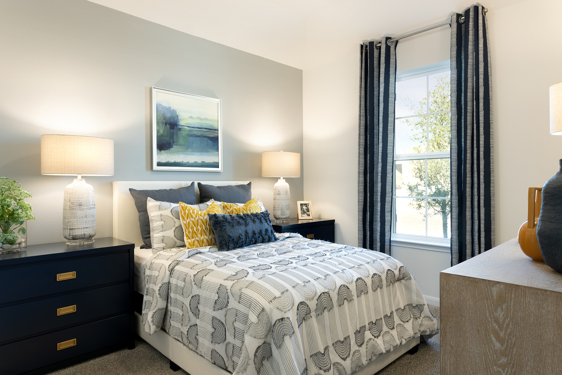 d9e19249-c002-4c51-ba12-539815c4f37b