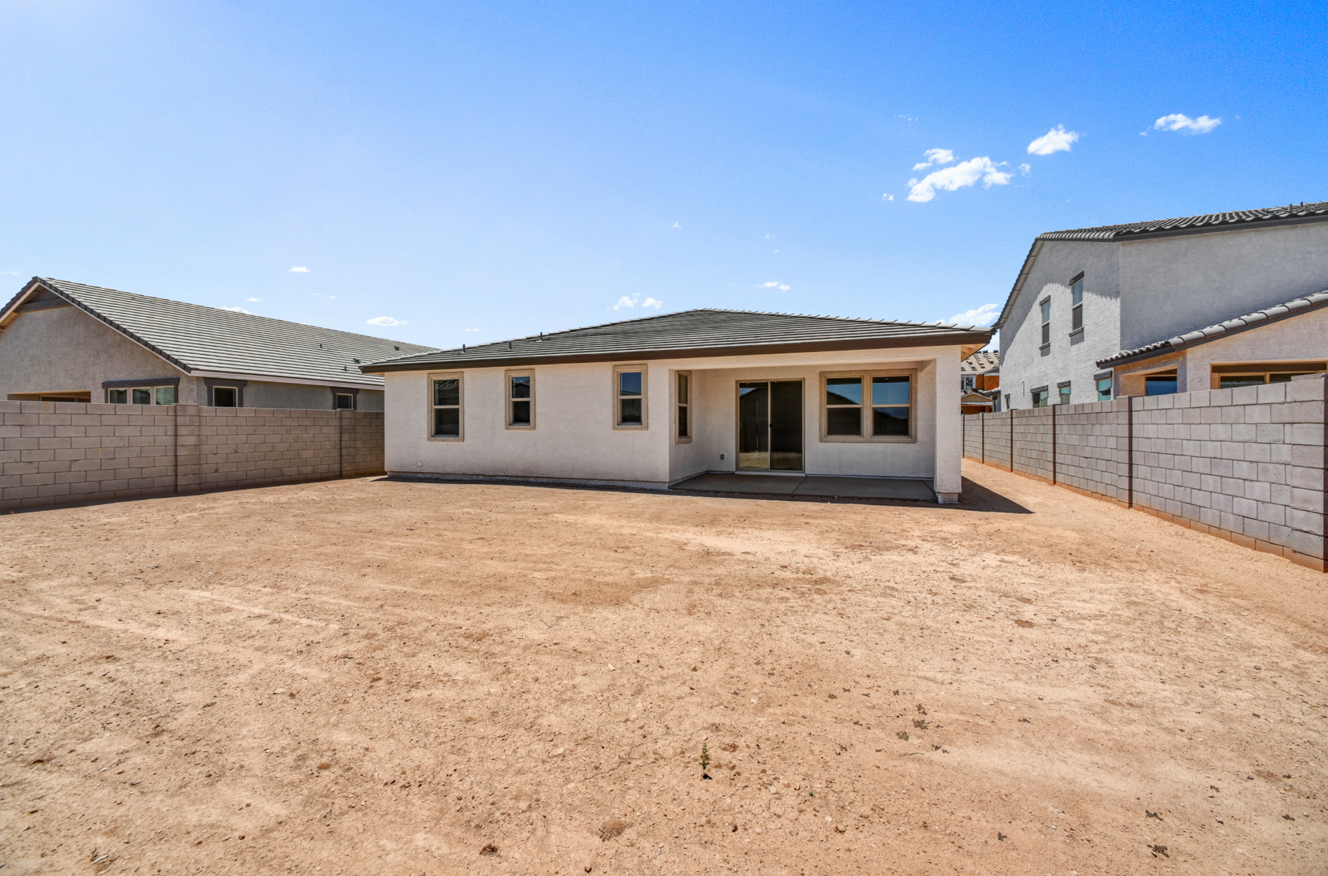 da02db7e-853b-43b5-9ef2-40d32cea514c