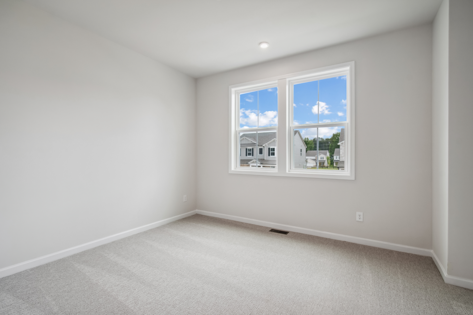 e085fe54-1133-45b3-8e3f-834d734abefa