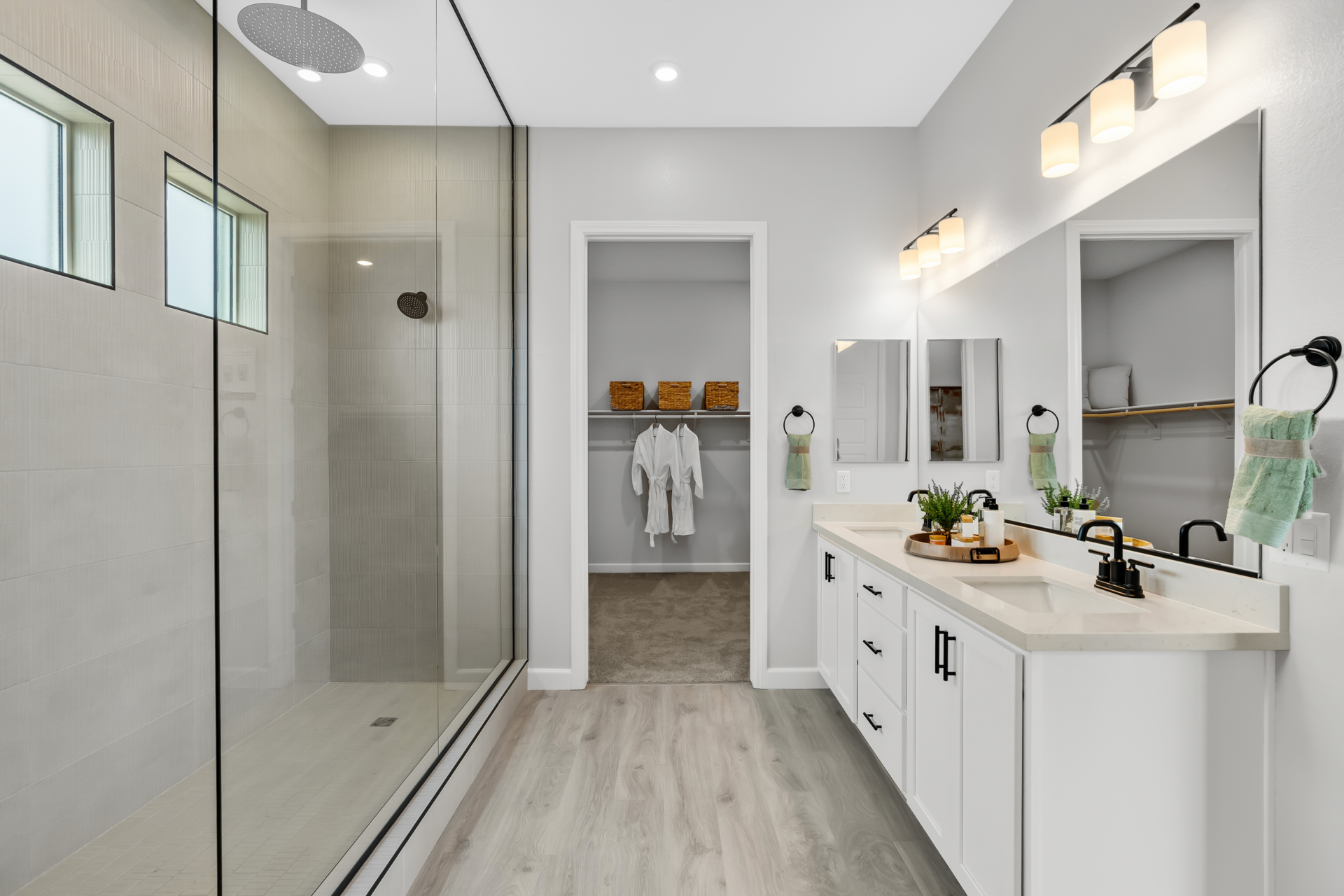 e396234f-30c9-4e86-8d53-aceb95a7a7df