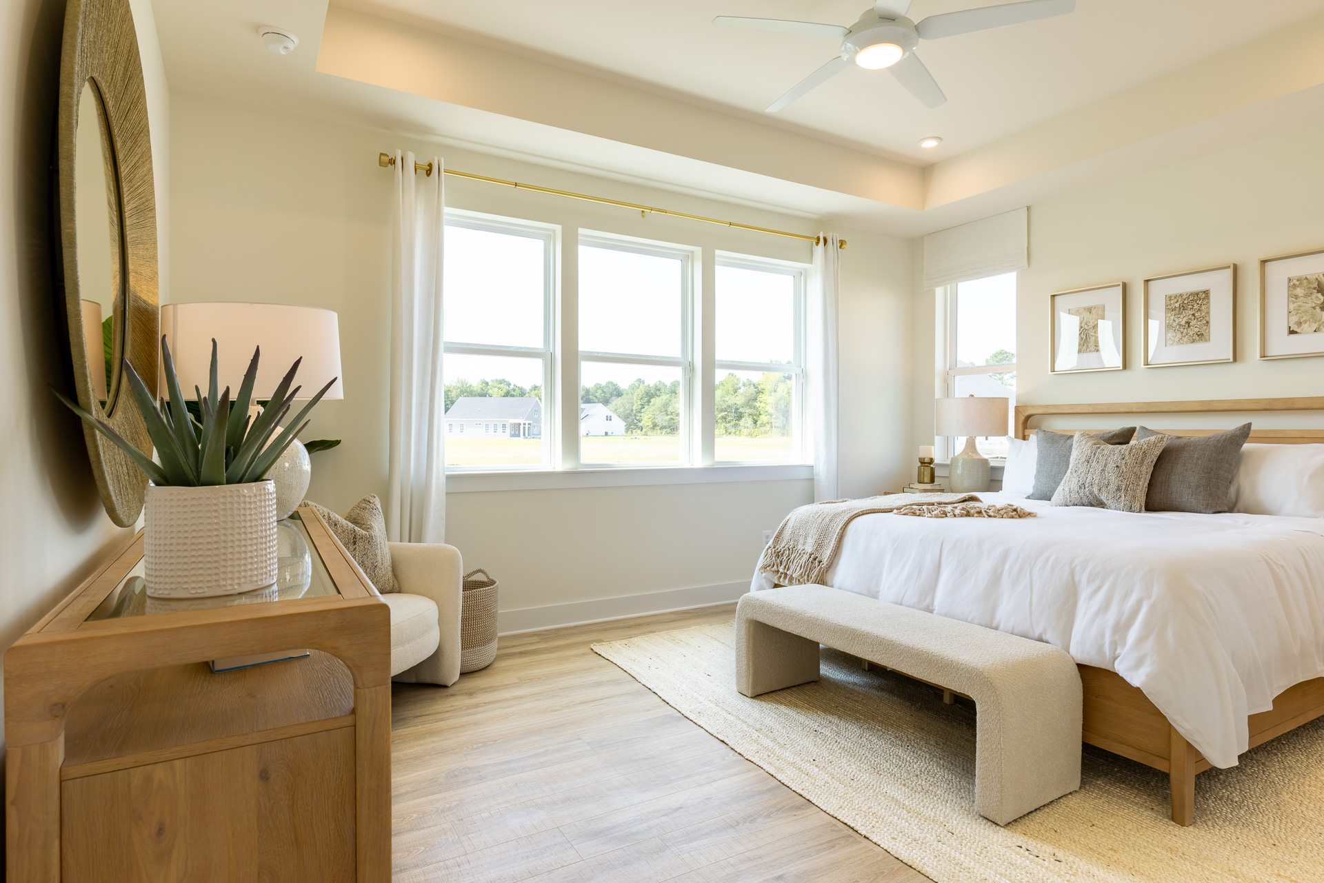 e3db96db-5742-49c4-a50f-1a91bc400aea