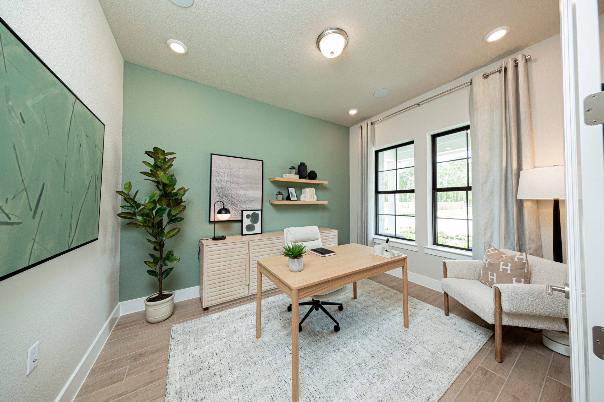 e539dced-5474-442d-8187-dfe4f8e5b75b