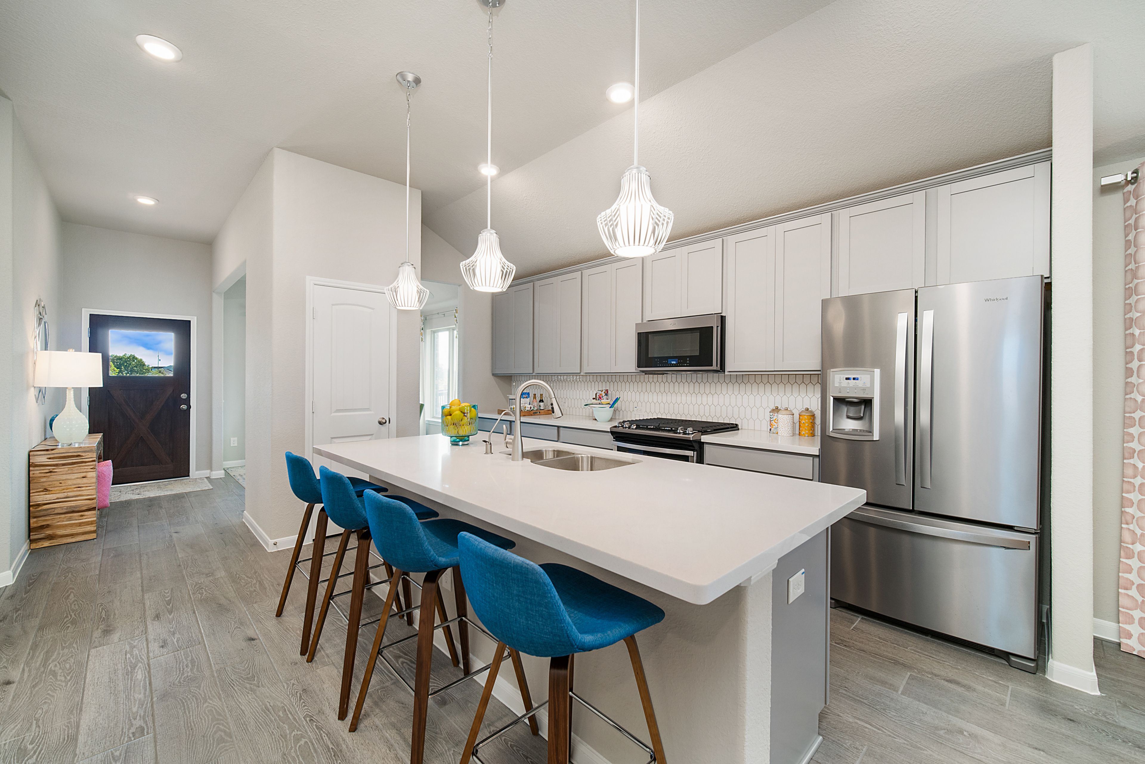 e8ae194a-e0aa-4e5d-8117-6df9d2b58292