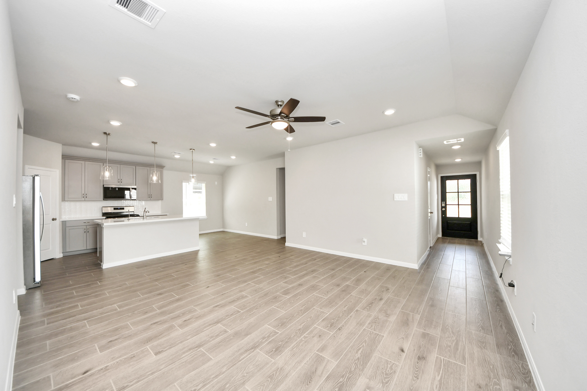 efe33c4a-6e9a-4f4e-86bd-8518d095e364