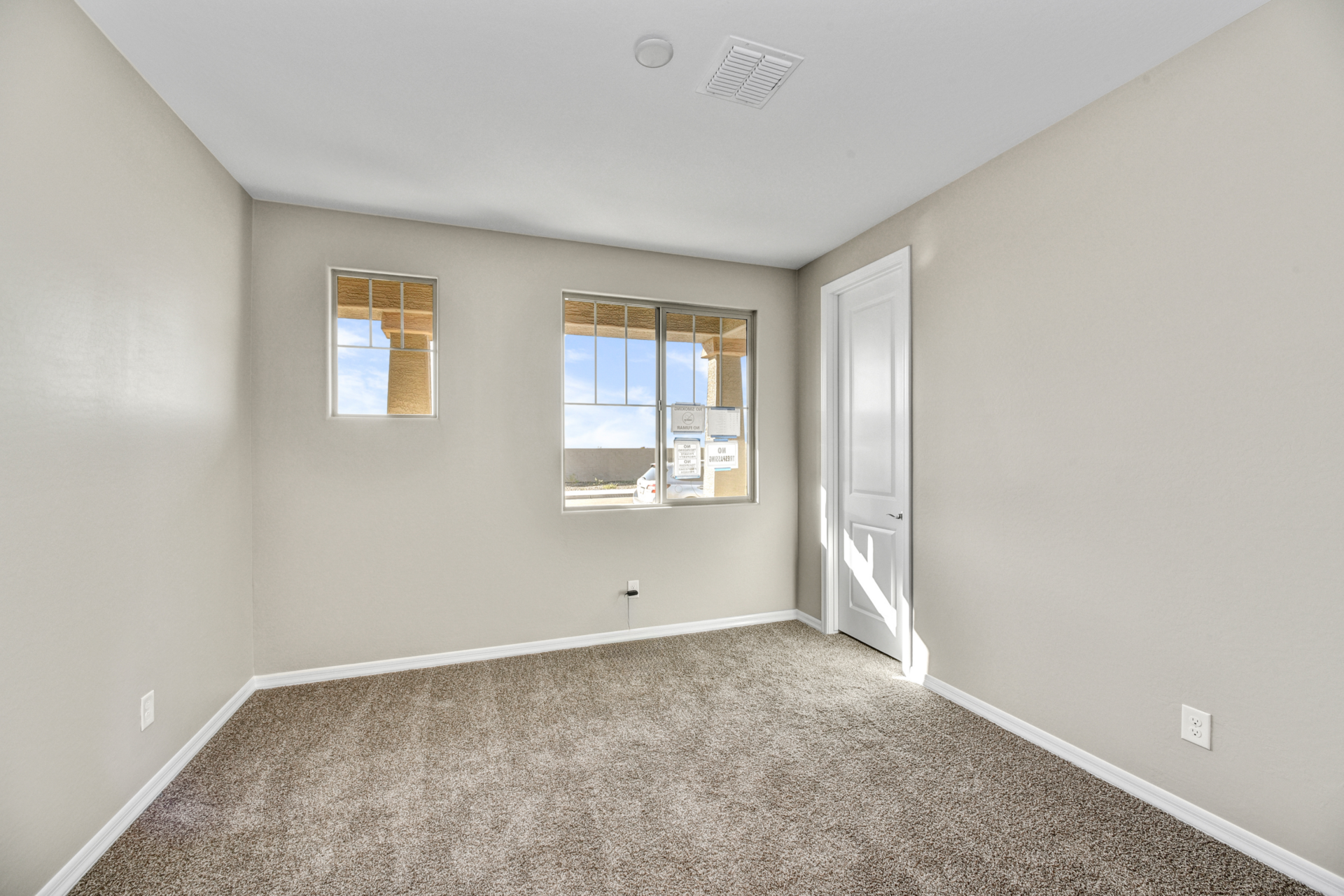 fbe000b8-8f74-4b6e-b0b7-45cc69eed1e0