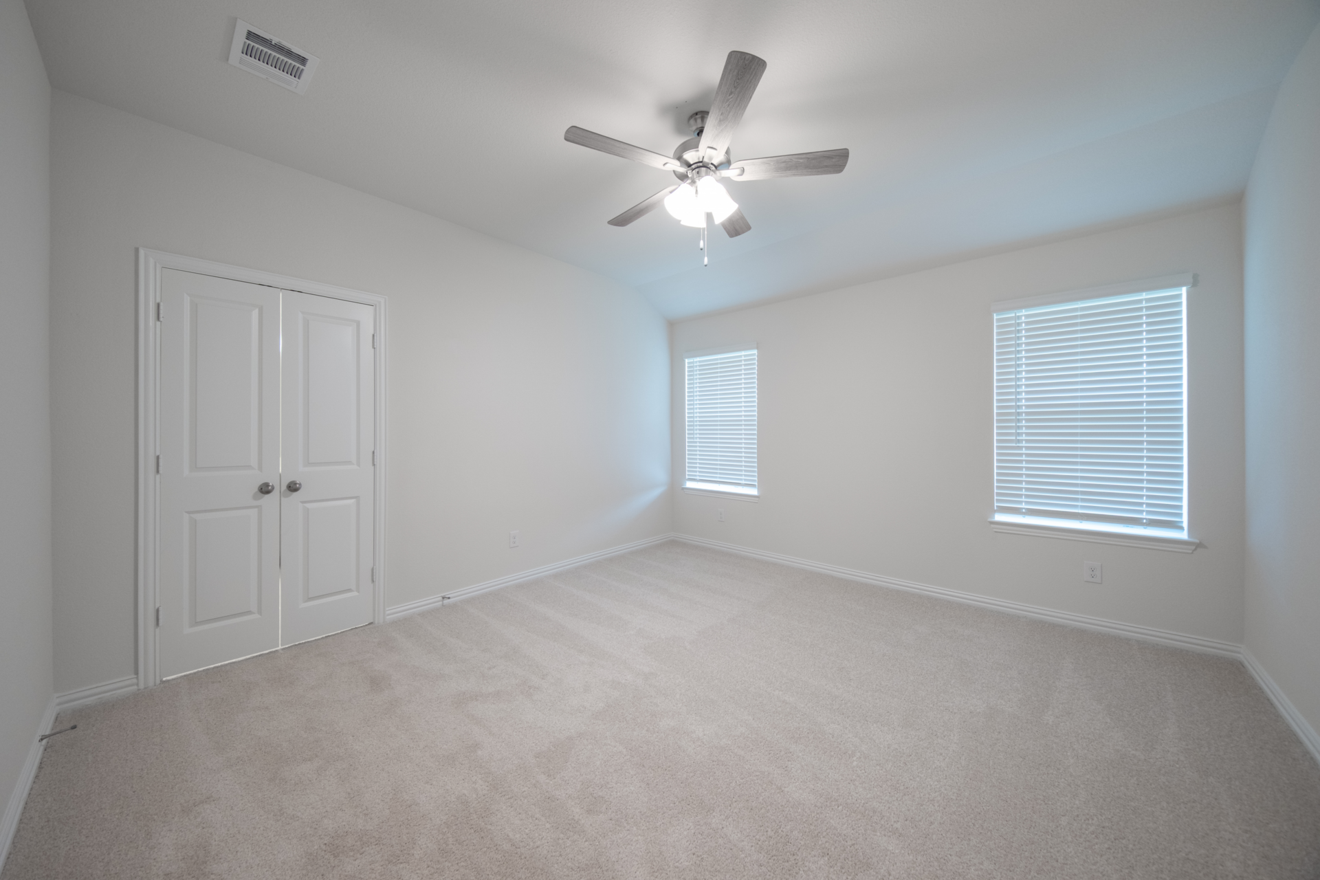 fc6a37db-114a-4f3d-b08e-48dd2114ece7