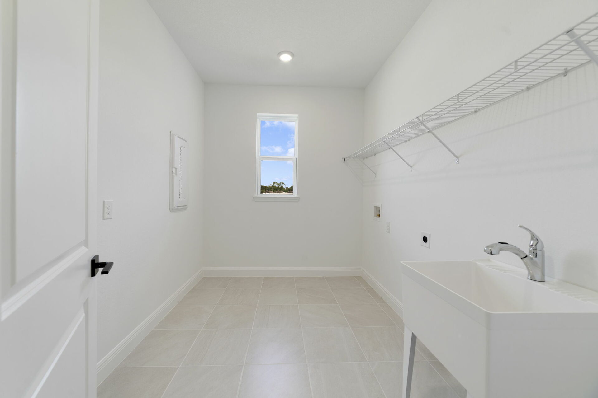 fc6cb95e-e154-44c9-b6d4-b0740936c2e1