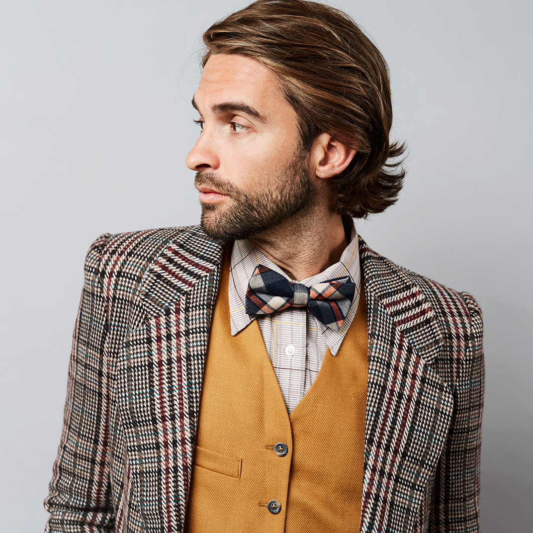 featured-case-study_brooks-bros.jpg Model for Brooks Brothers