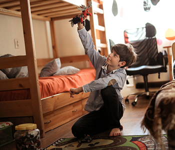 Zabavno in funkcionalno pohištvo v otroški sobi