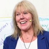 Mandy Holloway